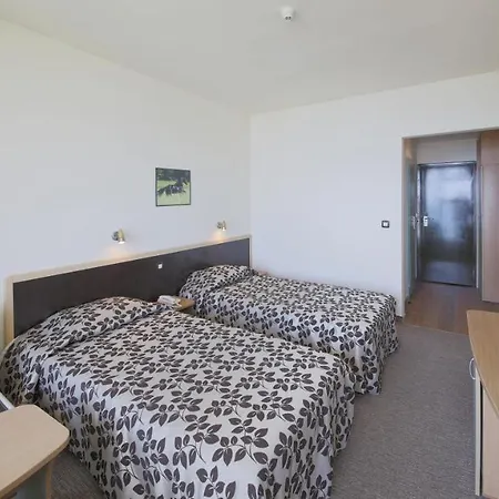 Shipka Златни пясъци